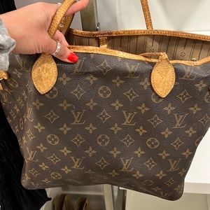Louis Vuitton purse